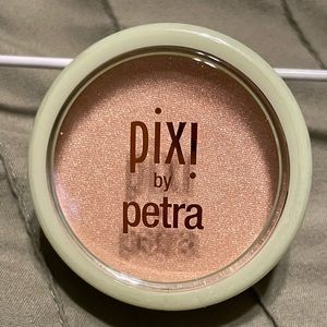 🆕 Pixi Glow-y Powder